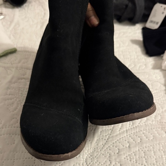 NEW TOMS Sadie Black Wedge Ankle Boots size 8 - Picture 8 of 11